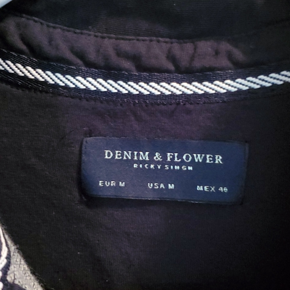 Denim and Flower Ricky Singh Polo NWOT - Picture 3 of 4